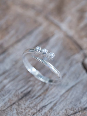 Gray Pearl Comet Ring - Gardens of the Sun | Ethical Jewelry