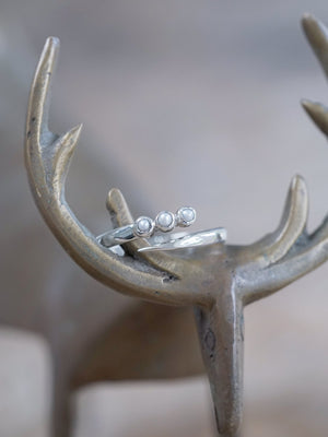 Gray Pearl Comet Ring - Gardens of the Sun | Ethical Jewelry