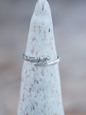 Gray Pearl Comet Ring - Gardens of the Sun | Ethical Jewelry
