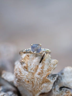 Grey Montana Sapphire and Diamond Ring in Ethical Gold - Gardens of the Sun | Ethical Jewelry