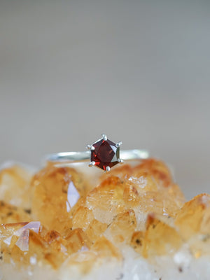 Hexagon Garnet Ring - Gardens of the Sun | Ethical Jewelry