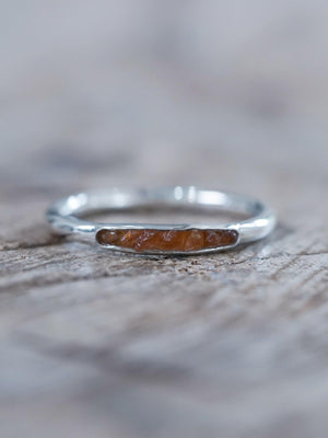 Hidden Gems Ring in Gold (Pre-Order) - Gardens of the Sun | Ethical Jewelry