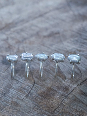 Keshi Pearl Ring with Prongs - Gardens of the Sun | Ethical Jewelry