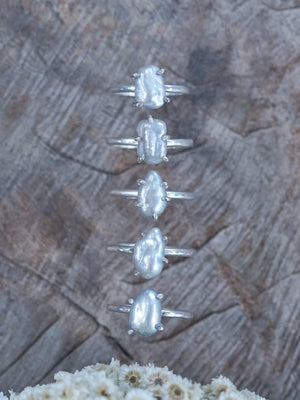 Keshi Pearl Ring with Prongs - Gardens of the Sun | Ethical Jewelry