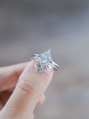 Kite Aquamarine, Spinel and Zircon Ring Set in Ethical White Gold - Gardens of the Sun | Ethical Jewelry