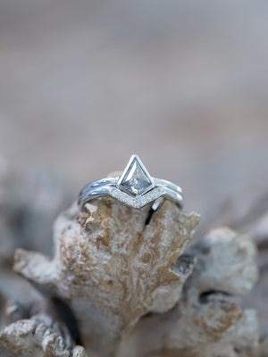 Kite Diamond Ring Set in White Gold - Gardens of the Sun | Ethical Jewelry