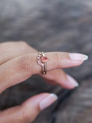 Montana Sapphire and Spinel Ring Set in Ethical Rose Gold - Gardens of the Sun | Ethical Jewelry