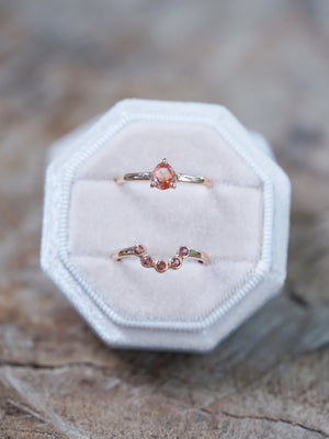 Montana Sapphire and Spinel Ring Set in Ethical Rose Gold - Gardens of the Sun | Ethical Jewelry