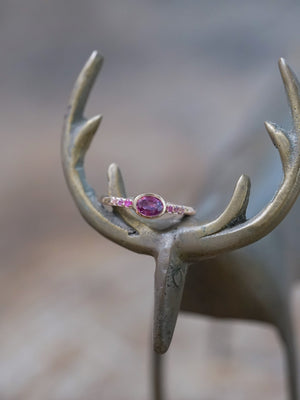 Ombre Pink Sapphire Ring in Rose Gold - Gardens of the Sun | Ethical Jewelry