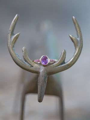 Oval Pink Sapphire Ring in Rose Gold - Gardens of the Sun | Ethical Jewelry