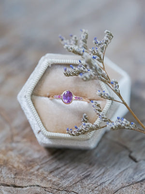 Oval Pink Sapphire Ring in Rose Gold - Gardens of the Sun | Ethical Jewelry
