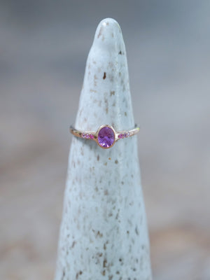 Oval Pink Sapphire Ring in Rose Gold - Gardens of the Sun | Ethical Jewelry