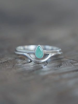 Pear Emerald Ring - Gardens of the Sun | Ethical Jewelry