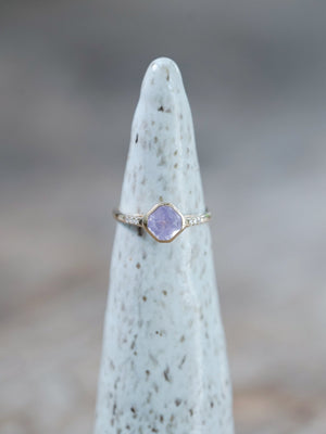 Purple Borneo Sapphire Ring in Ethical Gold - Gardens of the Sun | Ethical Jewelry