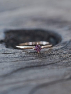 Rutile Kite Sapphire Ring in Eco Rose Gold - Gardens of the Sun | Ethical Jewelry