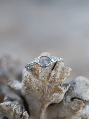 Salt and Pepper Diamond Slice Ring in White Gold - Gardens of the Sun | Ethical Jewelry