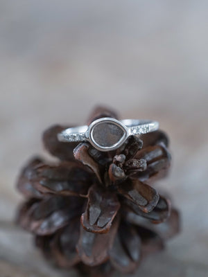 Salt and Pepper Diamond Slice Ring in White Gold - Gardens of the Sun | Ethical Jewelry