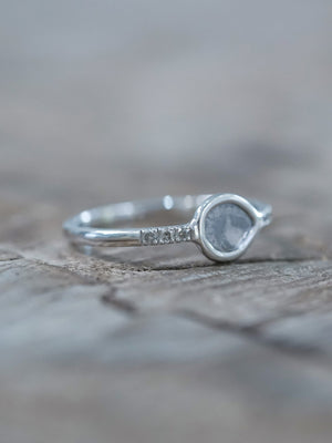 Salt and Pepper Diamond Slice Ring in White Gold - Gardens of the Sun | Ethical Jewelry