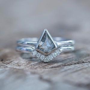 Kite Diamond Ring Set in White Gold - Gardens of the Sun | Ethical Jewelry