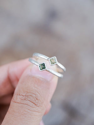 Stardust Sapphire Ring - Gardens of the Sun | Ethical Jewelry