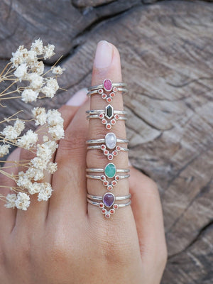 V-shaped Five Garnet Nesting Ring - Gardens of the Sun | Ethical Jewelry