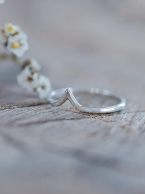V-shaped Nesting Band - Gardens of the Sun | Ethical Jewelry