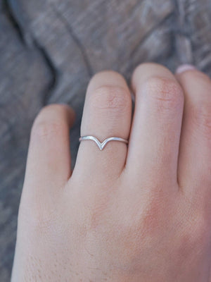 V-shaped Nesting Band - Gardens of the Sun | Ethical Jewelry