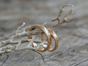 Wabi Sabi Wedding Band in Rose Gold - Gardens of the Sun | Ethical Jewelry