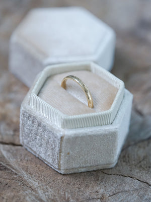 Wabi Sabi Wedding Band in Yellow Gold - Gardens of the Sun | Ethical Jewelry