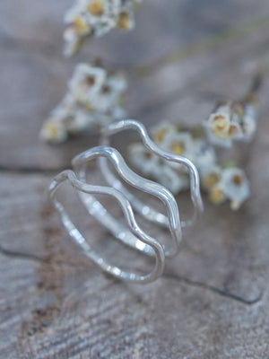 Wavy ring - Gardens of the Sun | Ethical Jewelry