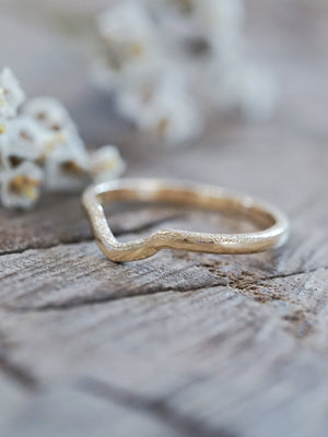 Custom Wedding Band in Gold - Gardens of the Sun | Ethical Jewelry