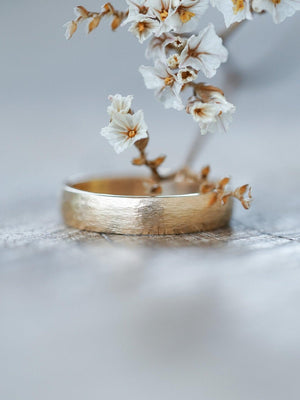 Custom Wedding Band in Gold - Gardens of the Sun | Ethical Jewelry