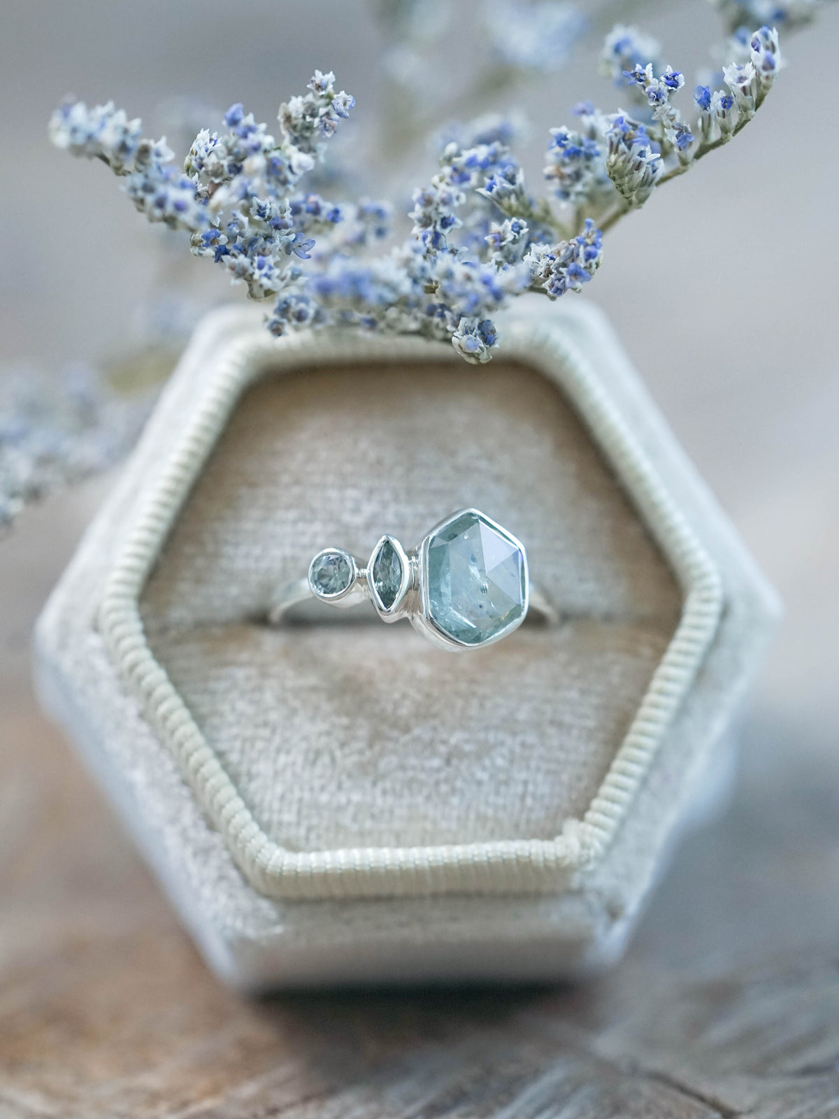 A Green Montana Sapphire Ring in velvet box