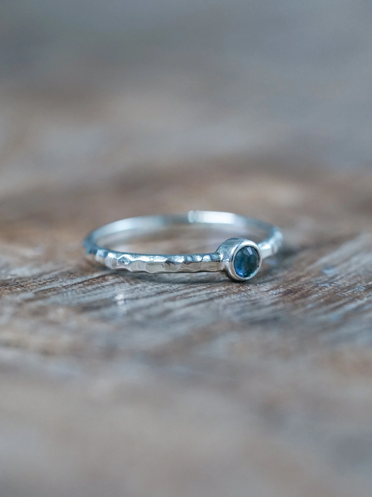 Bezel Hammered Sapphire Ring in Silver