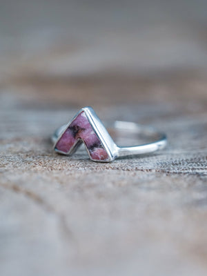 Red Borneo Agate Ring