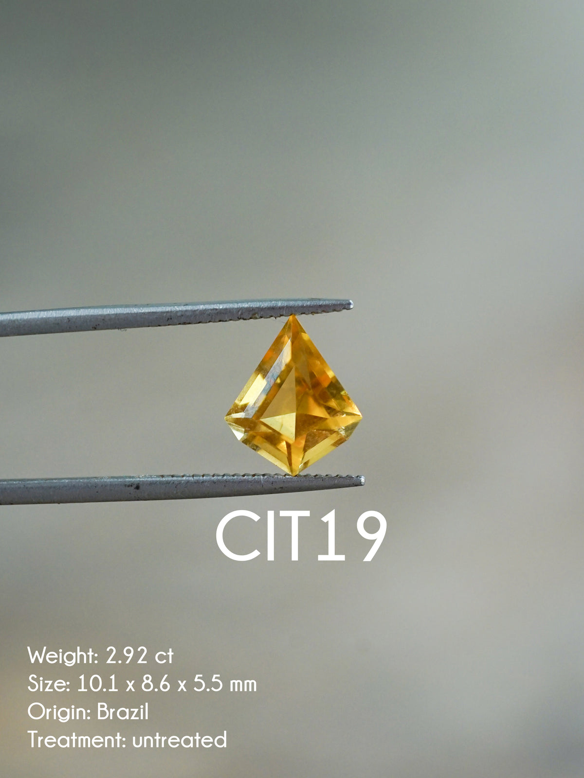 Custom Citrine Ring in Gold