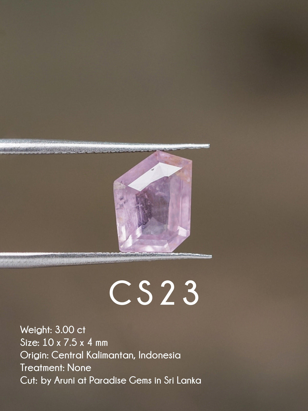 Custom Lavender Sapphire Ring in Gold - Gardens of the Sun | Ethical Jewelry