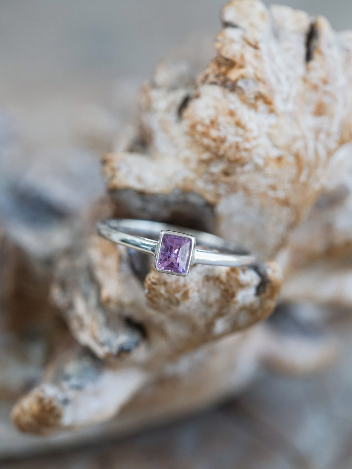 Ceylon Sapphire Ring