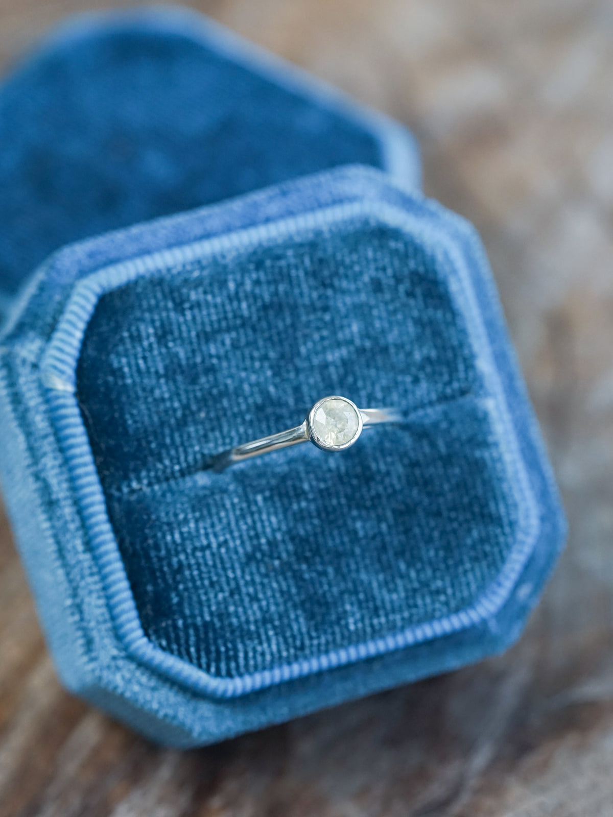 Ceylon Sapphire Ring