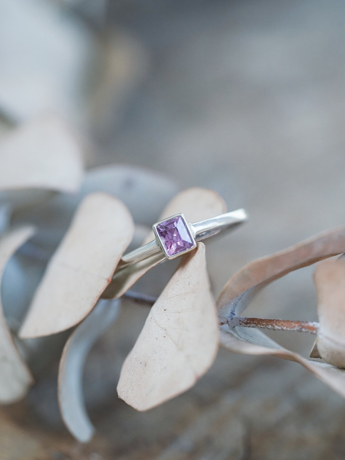 Ceylon Sapphire Ring