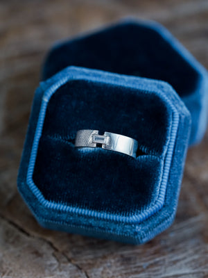 Zircon Band - size 6.5