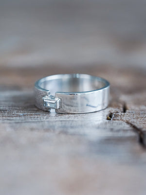 Zircon Band - size 6.5