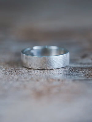 Zircon Band - size 6.5