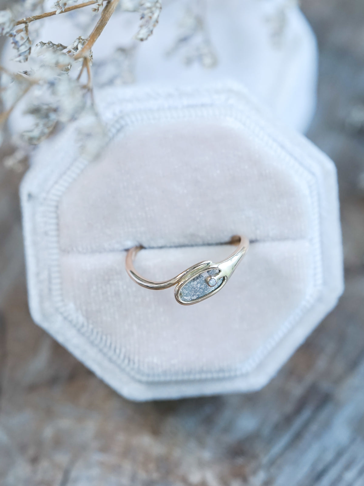 Curved Diamond Slice Ring in Rose Gold - Gardens of the Sun | Ethical Jewelry