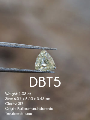 Custom Triangle Diamond Ring in Gold