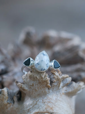 Dendritic Opal and Black Spinel Stone Ring_detailed