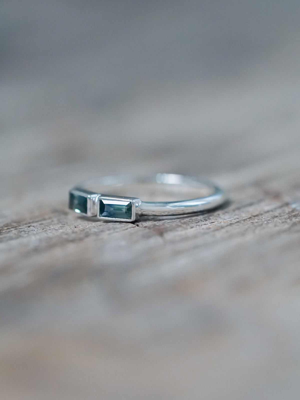 Double Bicolor Sapphire Ring - size 5