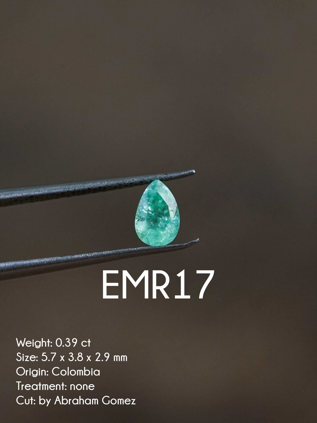 Custom Emerald Ring in Gold