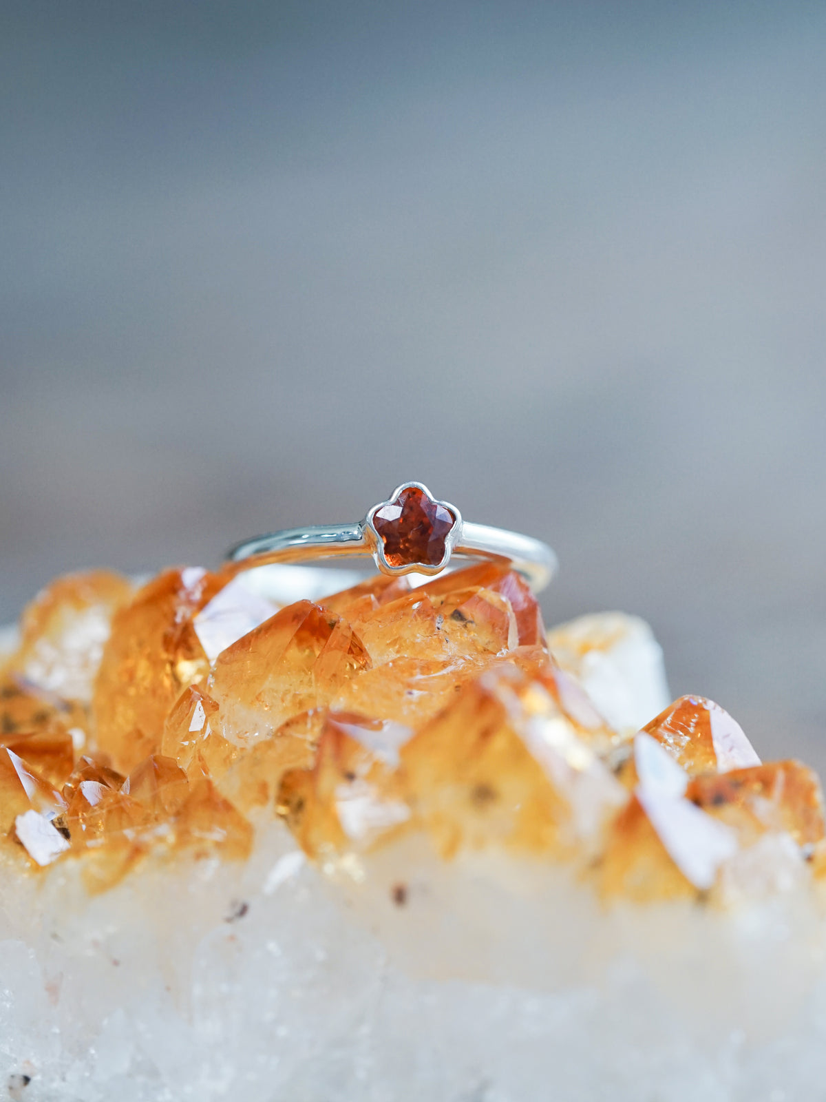 Flower Garnet Ring - size 6