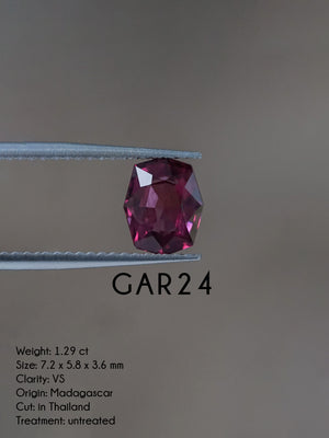 Custom Garnet Ring in Gold